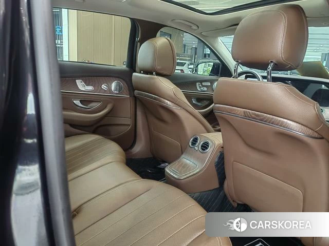 Mercedes-Benz E-class id 4341569 из Китая 7