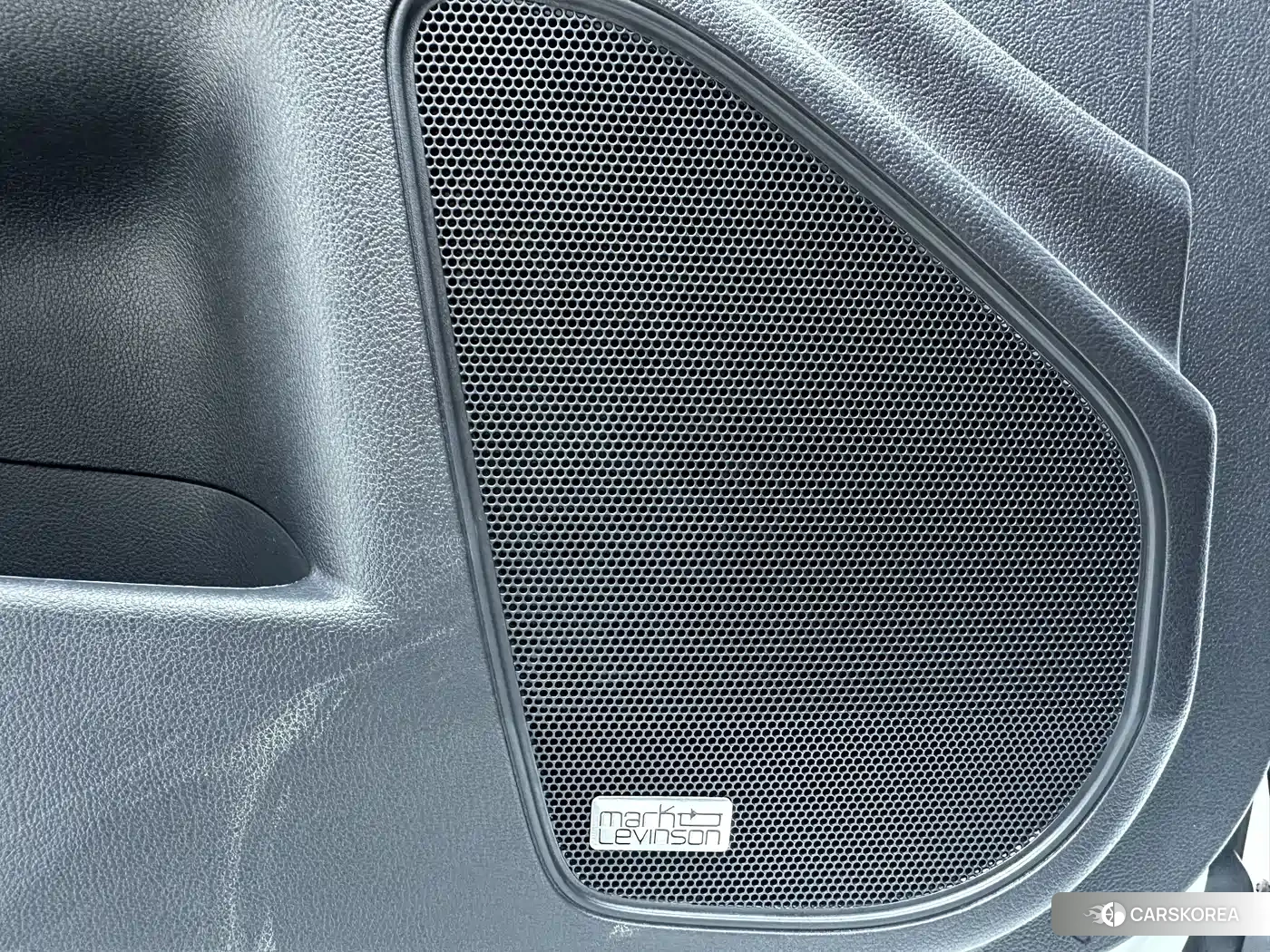 Lexus ES id 4547634 из Китая 16