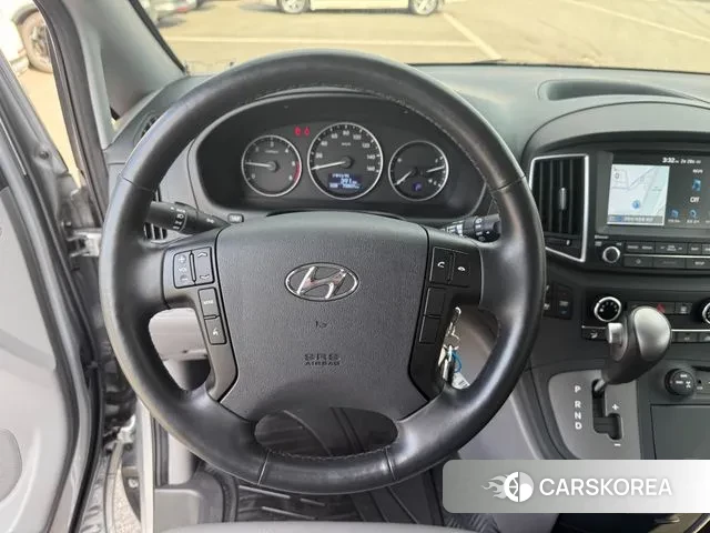 Hyundai The New Grand Starex id 3732864 из Кореи 18