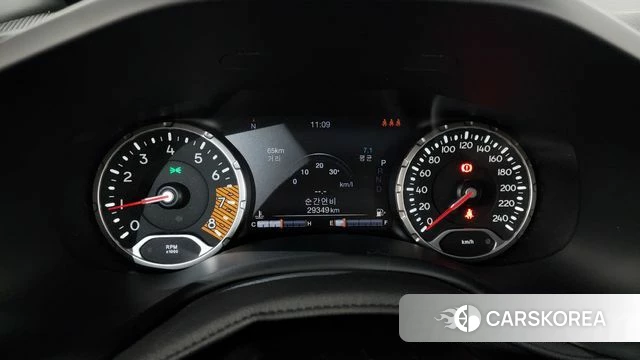 Jeep Renegade id 3954191 из Кореи 19