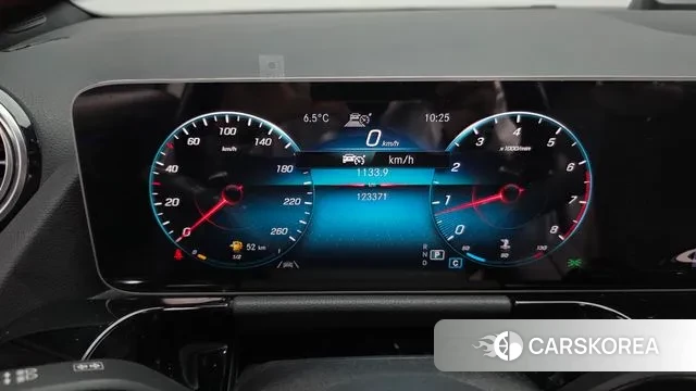 Mercedes-Benz GLA - Class H247 id 3530425 из Кореи 18