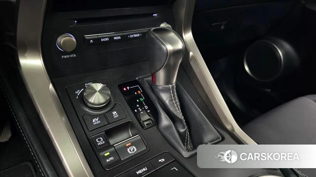 Lexus NX300h id 4557805 из Кореи 28