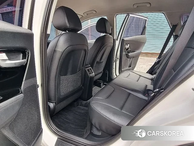 Kia The New Niro id 3573827 из Кореи 18