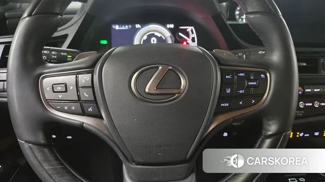 Lexus ES300h 7th generation id 3492151 из Кореи 12