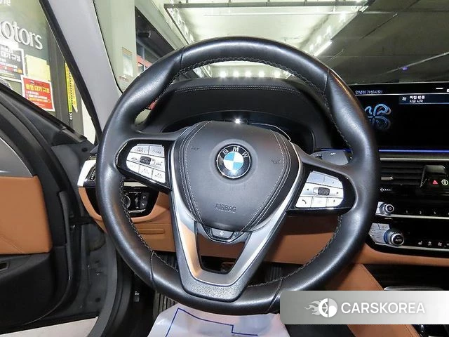 BMW 5 Series (G30) id 4362144 из Кореи 18