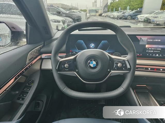 BMW 5 series id 4275942 из Китая 10