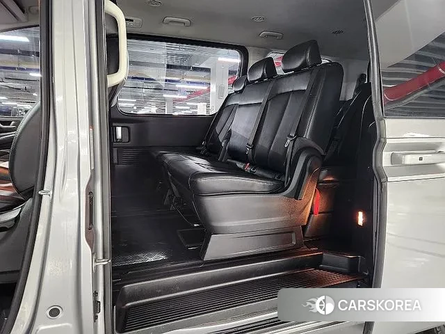 Hyundai Staria id 3425343 из Кореи 18