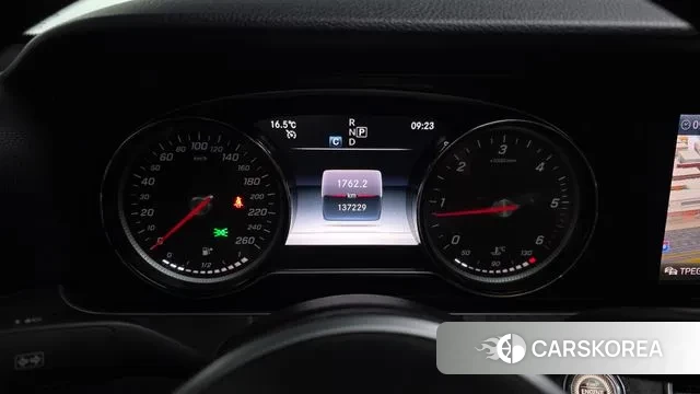 Mercedes-Benz E-Class W213 id 3748383 из Кореи 18