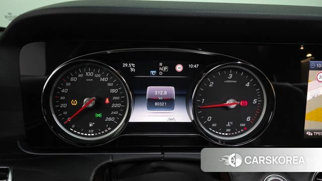 Mercedes-Benz E-Class W213 id 4698274 из Кореи 18