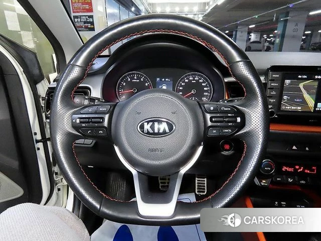 Kia Stonic id 3917481 из Кореи 17