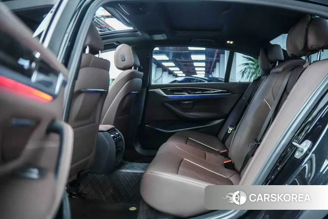BMW 5 series id 4271701 из Китая 10