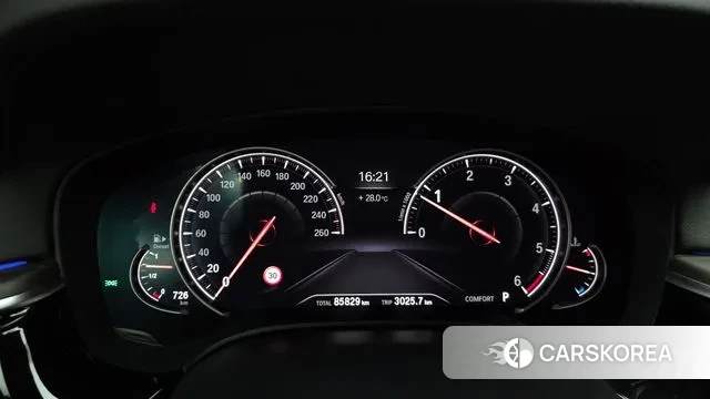 BMW 5 Series (G30) id 3014043 из Кореи 18