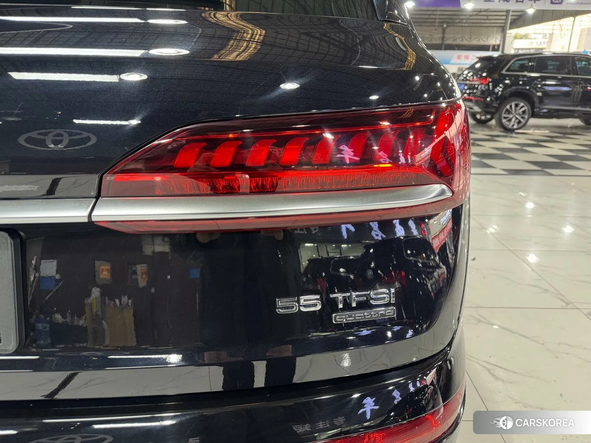 Audi Q7 id 4473330 из Китая 21