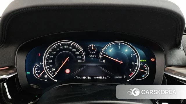 BMW 5 Series (G30) id 4490893 из Кореи 18