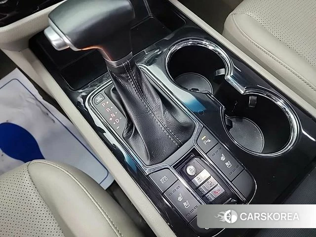 Kia The New Carnival id 3824943 из Кореи 16