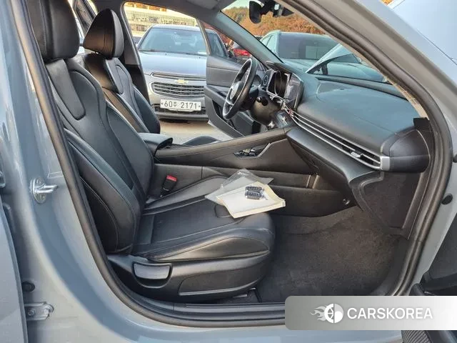 Hyundai Avante Hybrid (CN7) id 3534642 из Кореи 18