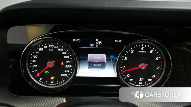 Mercedes-Benz E-Class W213 id 4357033 из Кореи 18