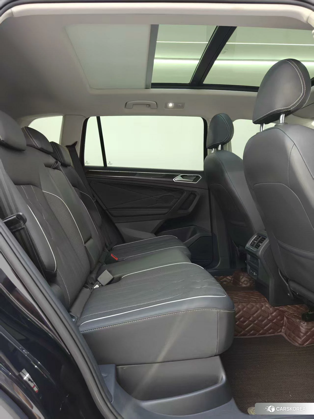 Volkswagen Tiguan L id 4512766 из Китая 19