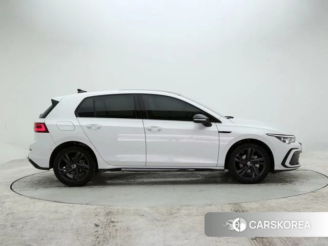 Volkswagen Golf id 4027653 из Китая 19