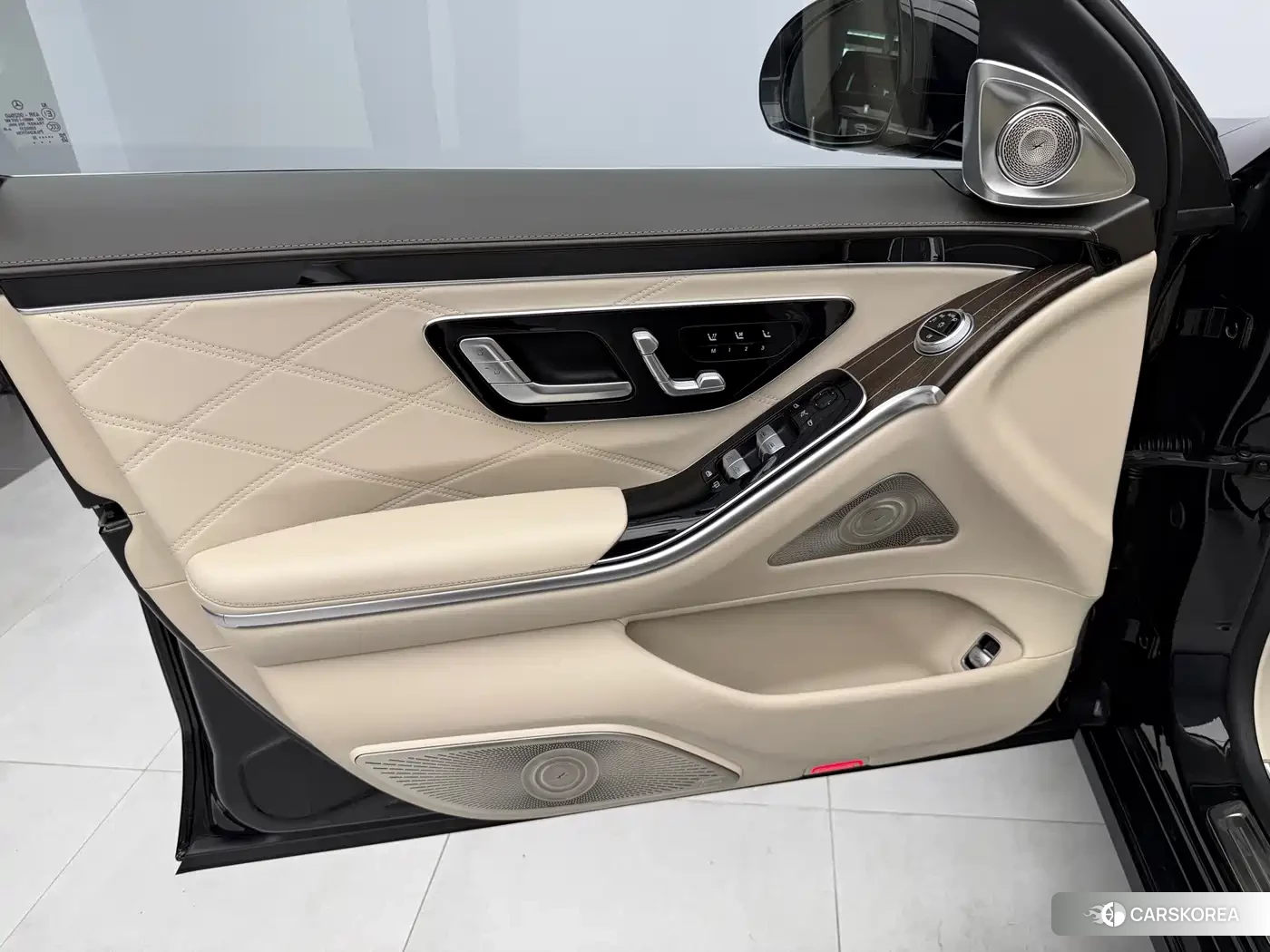 Mercedes-Benz Maybach S-Class id 4600672 из Китая 8