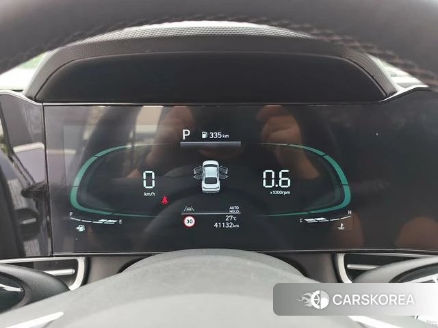 Hyundai Elantra id 4299746 из Китая 18