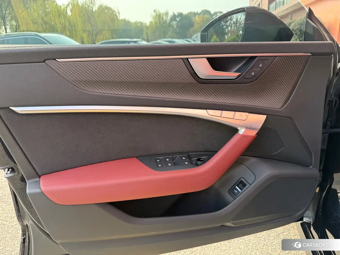Audi A7L id 4539470 из Китая 15