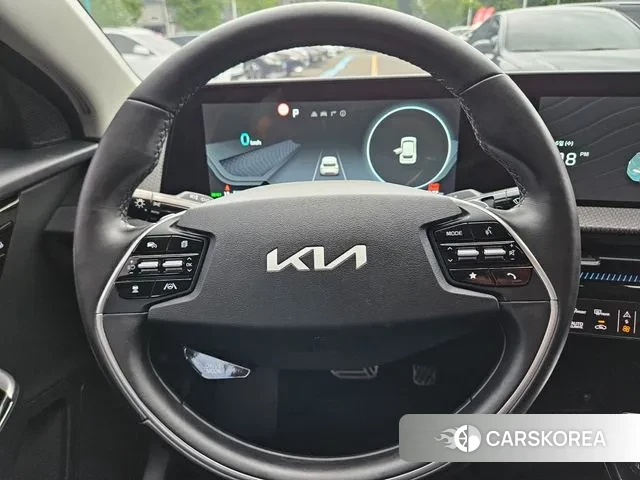 Kia EV6 id 3007519 из Кореи 18