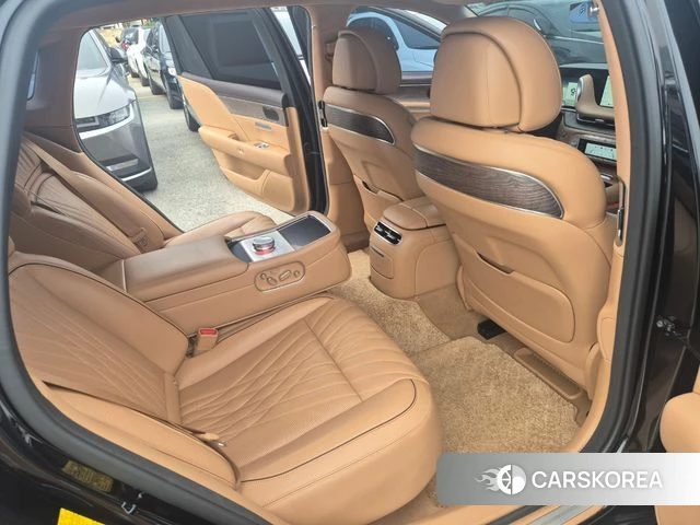 Genesis G90 (RS4) id 3884077 из Кореи 18