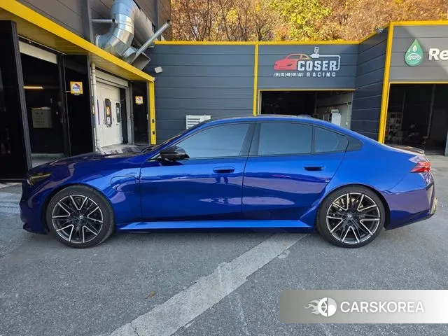 BMW M5 (G90) id 3365319 из Кореи 8