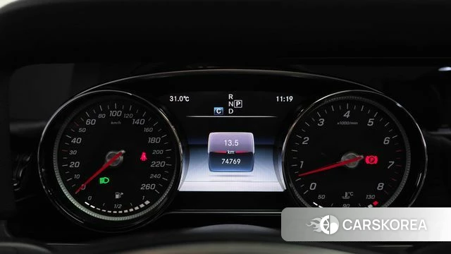 Mercedes-Benz E-Class W213 id 4663092 из Кореи 30