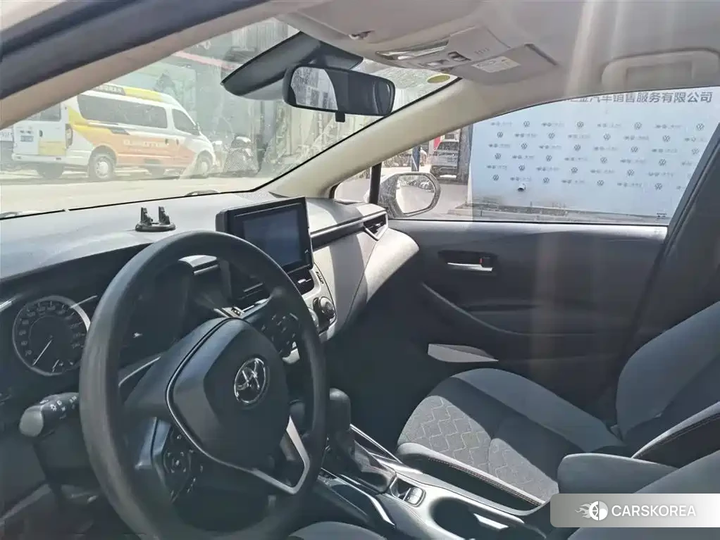 Toyota Corolla id 4538819 из Китая 8
