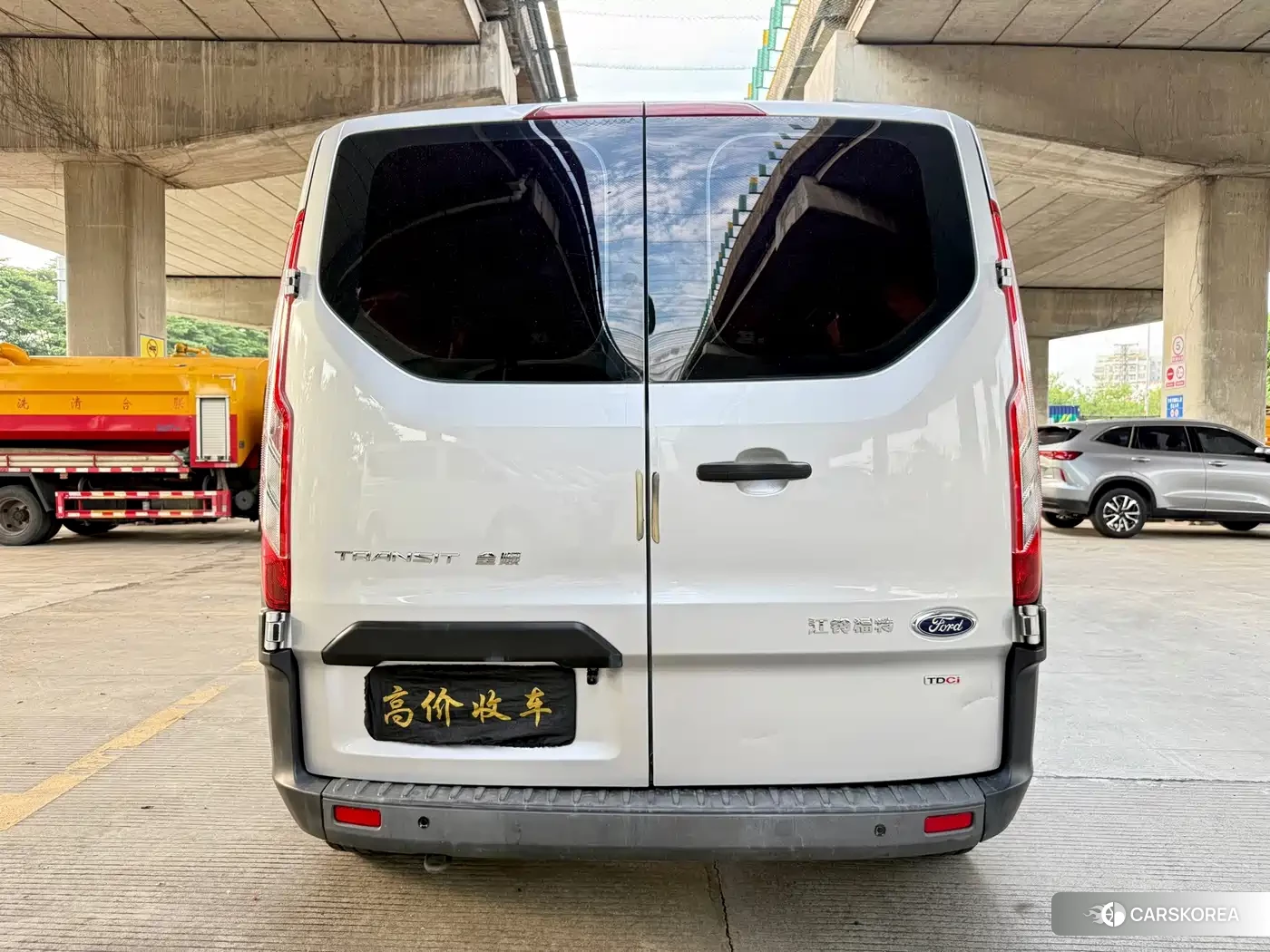 Ford Transit id 4680815 из Китая 22