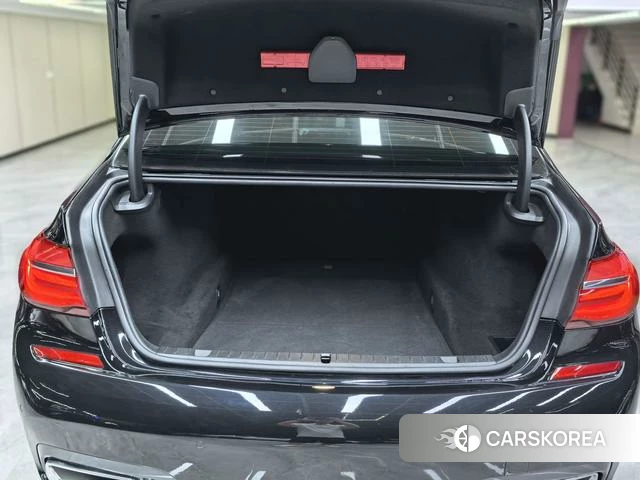 BMW 7 series id 4221746 из Китая 33