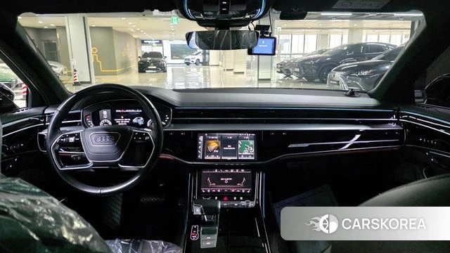 Audi A8 (D5) id 3833071 из Кореи 17