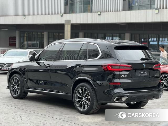 BMW X5 id 4265130 из Китая 8