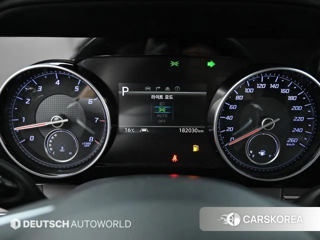 Hyundai The New Grandeur IG id 3859558 из Кореи 18