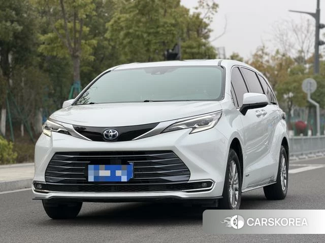 Toyota Saina id 4257248 из Китая 8