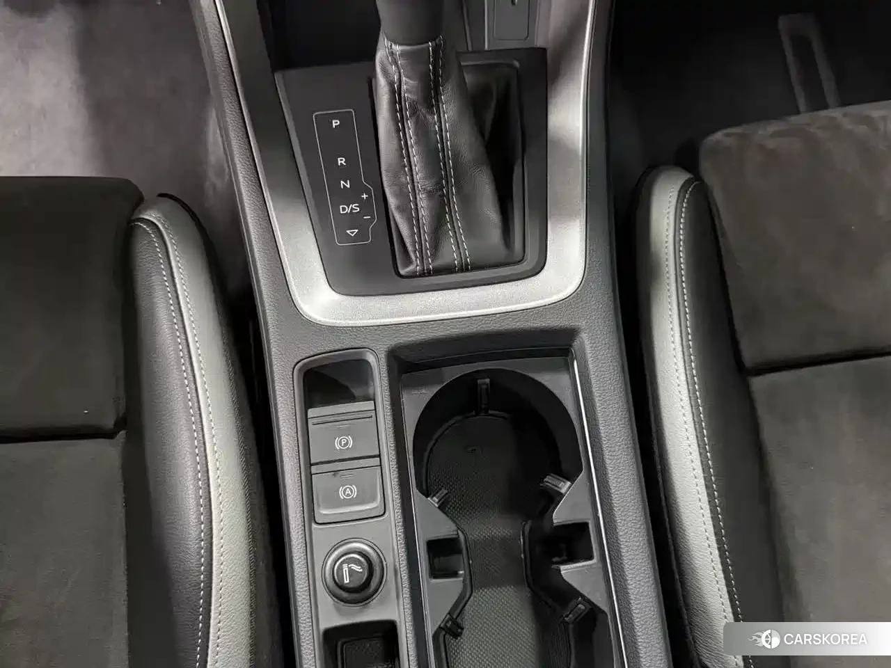 Audi Q3 id 4599693 из Китая 17