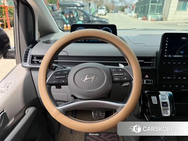 Hyundai Staria id 3909248 из Кореи 17