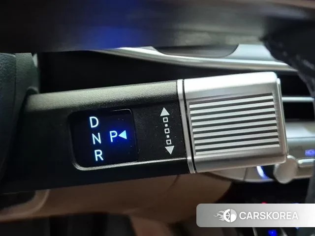 Hyundai Grandeur (GN7) id 3426191 из Кореи 17