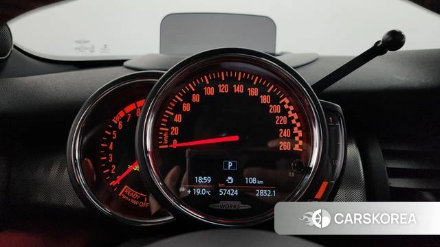 Mini Cooper S id 3936975 из Кореи 18