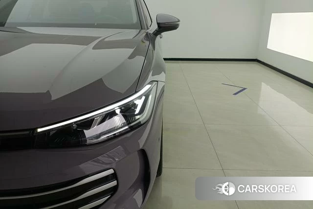 Volkswagen Passat id 3783843 из Китая 15