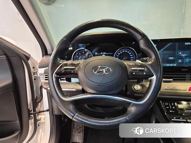 Hyundai The New Grandeur IG id 3916361 из Кореи 18