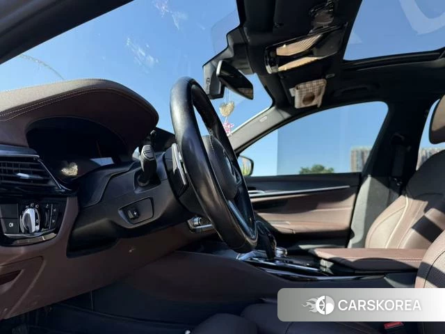 BMW 5 series id 4301690 из Китая 23
