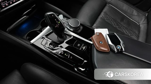 BMW 5 Series (G30) id 4584945 из Кореи 31