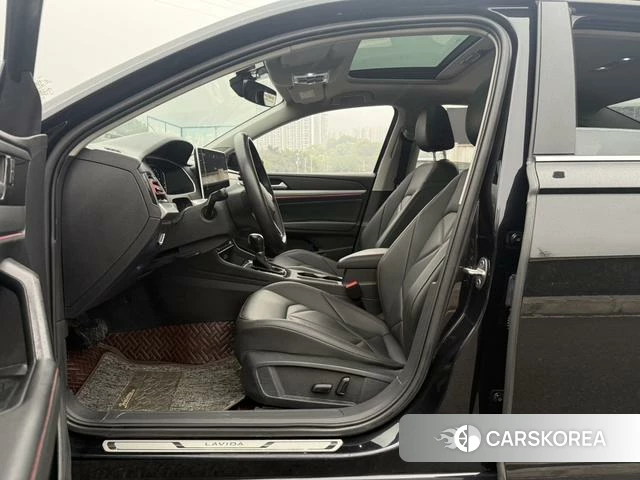 Volkswagen Lavida id 4258167 из Китая 12