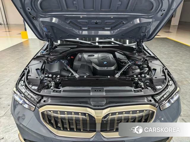 BMW 5 series id 4290369 из Китая 20