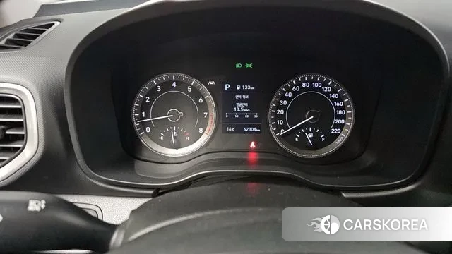 Hyundai Venue id 3307535 из Кореи 18