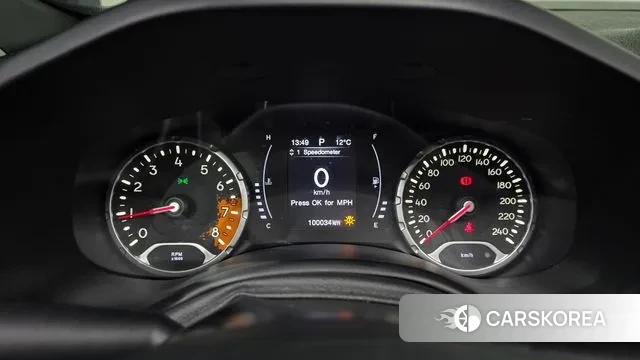 Jeep Renegade id 3509954 из Кореи 18