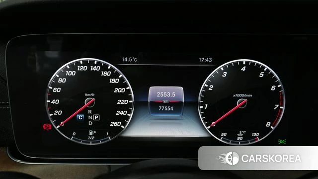 Mercedes-Benz E-Class W213 id 3873438 из Кореи 18